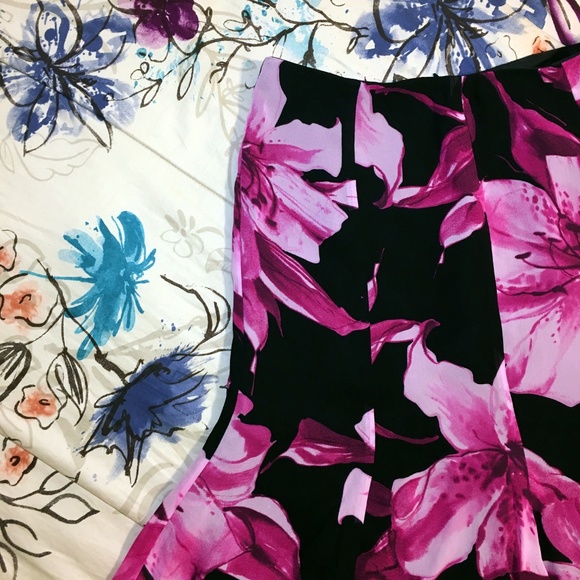 DONATING 2/4: Pink Floral Skirt — Pink KAREN KANE - Picture 2 of 4